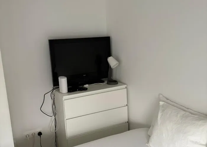 Industrial 6 * לובליאנה