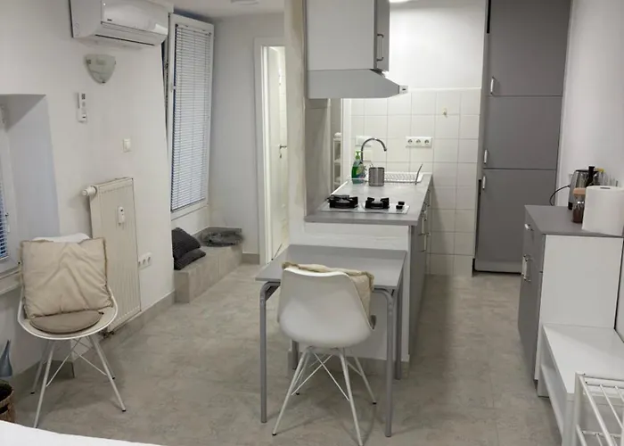 Apartment Industrial 6