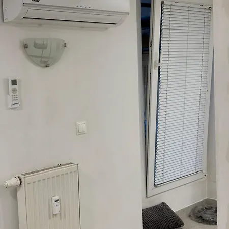 Industrial Apartman